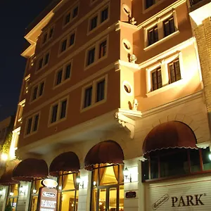 https://oglakcioglu-park-boutique-hotel.hotelsofizmir.com